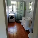 Manila-home,2 Banos-bathrooms